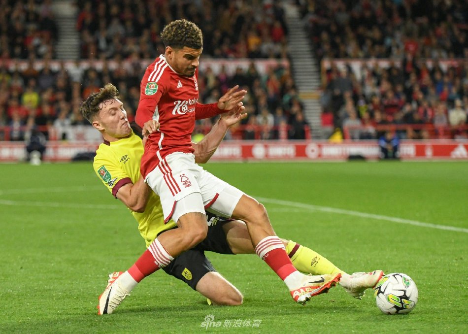 对手面前 对手面前