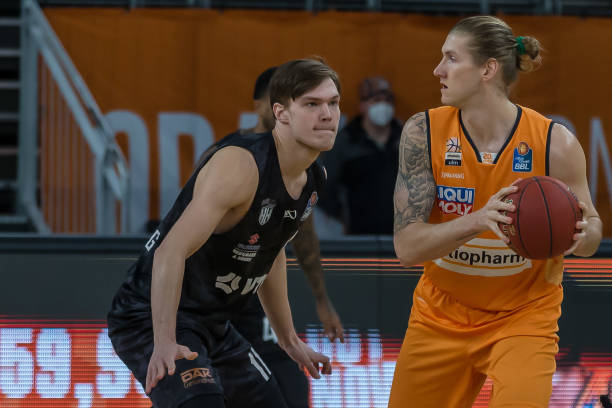 了如何自我 了如何自我